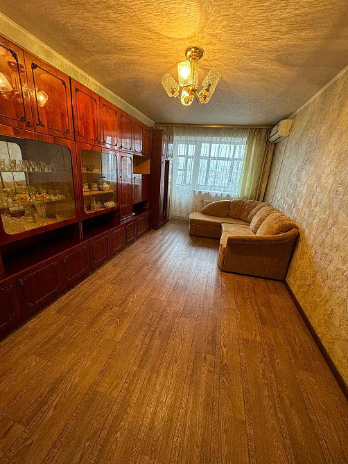 Продам трехкомнатную квартиру. Проспект Слобожанский . Днепр - изображение 1