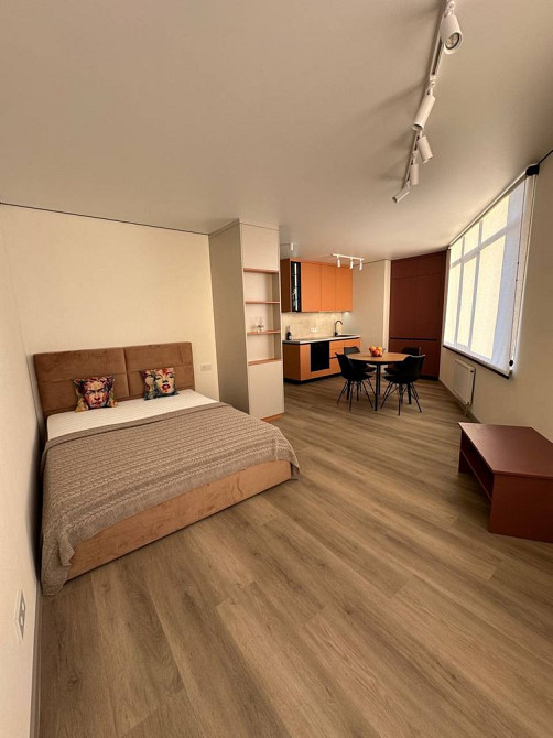 Продам смарт-квартиру с ремонтом возле метро Вырлица. Своя Київ - зображення 1