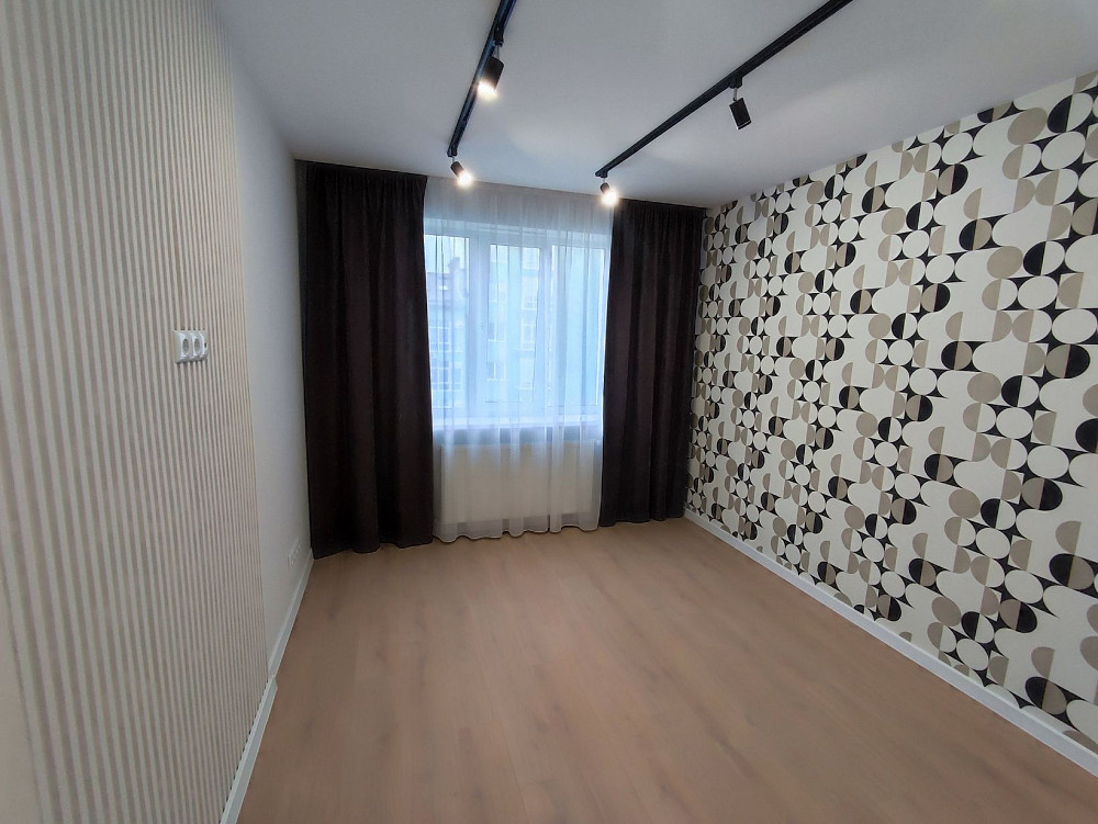 Центр, сучасна 2к.,з кухня-вітальня та дві окремі кімнати Ивано-Франковск - изображение 8