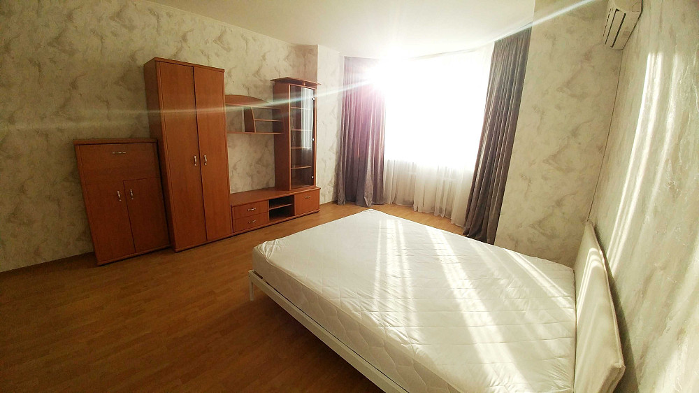 Здам однокімнатну 45 кв.м., метро Позняки 5 хвилин Київ - зображення 3