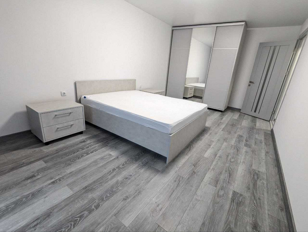 Здам 2х Б. Хмельницького, закрита територія Рівне - зображення 4