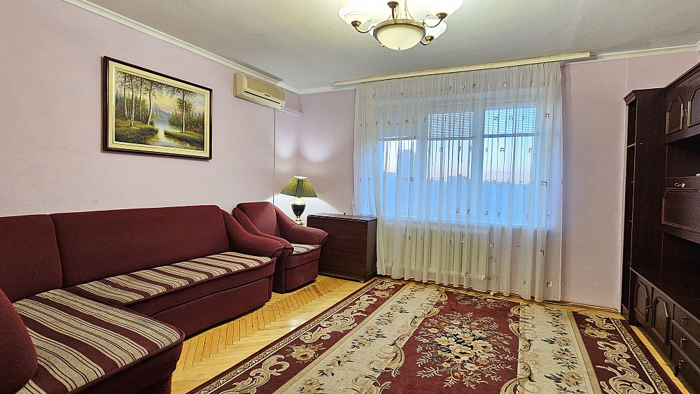 Продаж 2к розд квартири, метро Героїв Дніпра, Мінська. ЦЕГЛА, ГАЗ. Киев - изображение 1