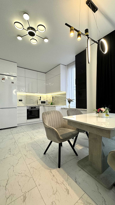 Двокімнатна квартира в житловому комплексі бізнес класу Ирпень - изображение 2