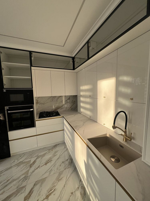 Новобудова з дизайнерським ремонтом Годылов - изображение 1