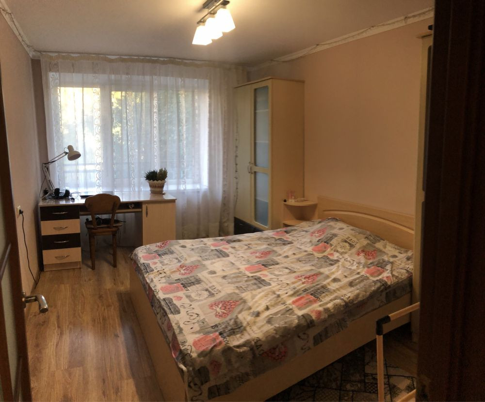 Продам чешку на проспекті Незалежності Чернівці - зображення 5