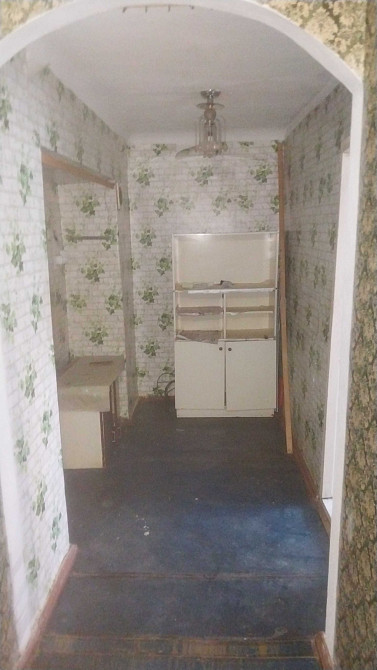 Терміново продається секція гуртожитку    р -н с- Цукрового завода Кам`янець-Подільський - зображення 2