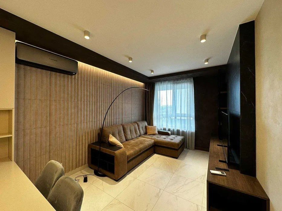 Оренда 3-кімн квартири Княгині Ольги, Володимира Великого Львів - зображення 1