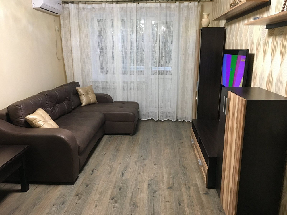 С летом. Трёхкомнатная Данченко отличный ремонт. Чорноморськ - зображення 2