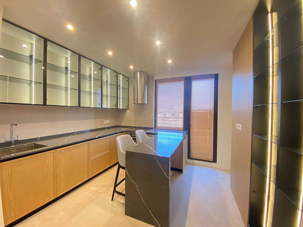 Орендуйте розкішну 3-кімнатну квартиру в  ЖК Park Avenue VIP Київ - зображення 1