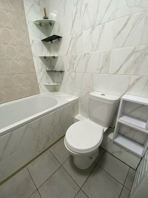 Нова євро двокімнатна з ремонтом На Прорізній Буча - зображення 8