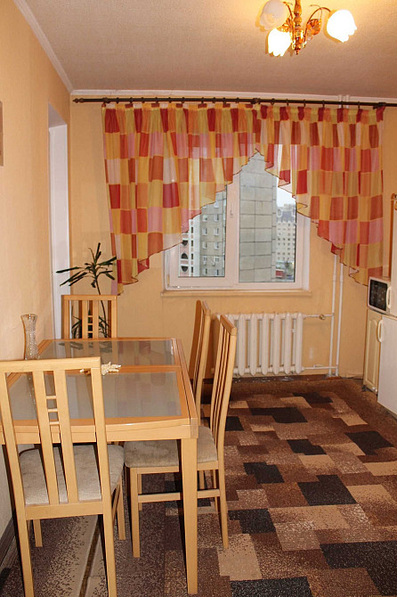 М.Позняки-10 хв, Драгоманова. Вбудована кухня. 2 шафи-купе. 2 дивани Київ - зображення 3