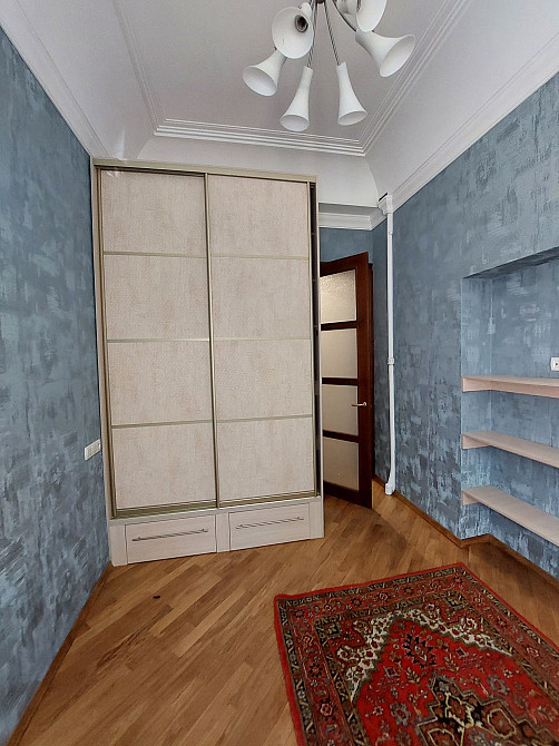 Сдам шикарную евротрешку, ул. Пастера. Цена с гаражом. . Одеса - зображення 5