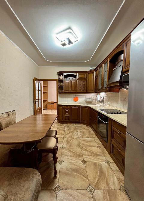 • Трьокімнатна квартира 3к. 88м2 Єфремова,19А метро АКАДЕММІСТЕЧКО Київ - зображення 3