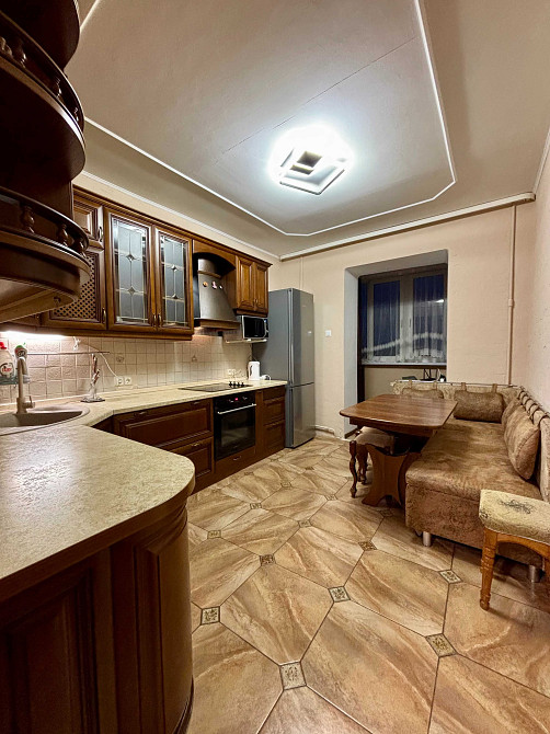 • Трьокімнатна квартира 3к. 88м2 Єфремова,19А метро АКАДЕММІСТЕЧКО Київ - зображення 1