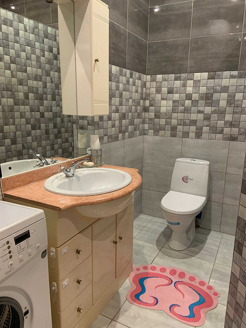 Сдам длительно 2 ком.студию в пер.Хантадзе Чорноморськ - зображення 8