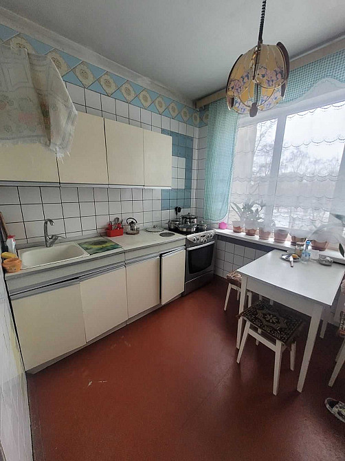 Сдам 2к Святошинський р-н вул Симиренко буд 13 Київ - зображення 1