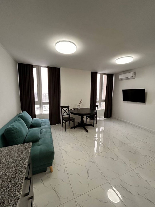 Оренда квартири ЖК Славутич, Дарницький район Київ - зображення 1