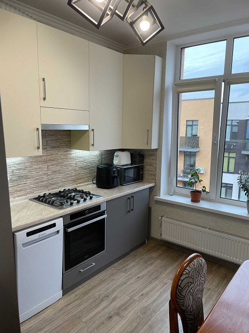 ВЛАСНИК. Продам 2к квартиру жк Європейка Софиевская Борщаговка - изображение 4