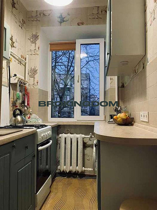 Продажа 1но кімнатної квартири, вул. Новгород-Северская 4 Київ - зображення 1