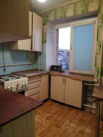Здається в оренду двокімнатна квартира район 11-12 школи 