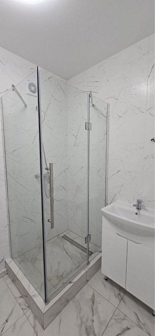 Продається одно кімнатна новобудова в ЖК "Кришталеве Озеро" Чернівці - зображення 4