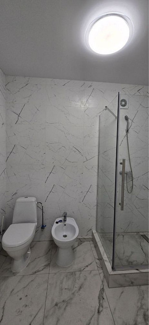 Продається одно кімнатна новобудова в ЖК "Кришталеве Озеро" Чернівці - зображення 5