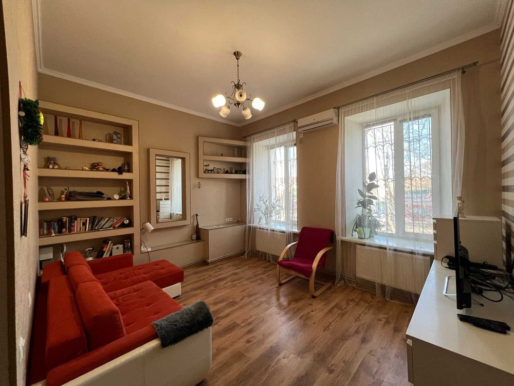 Продається 1-кімнатна квартира в центрі з індивідуальним опаленням Н1 Миколаїв - зображення 1