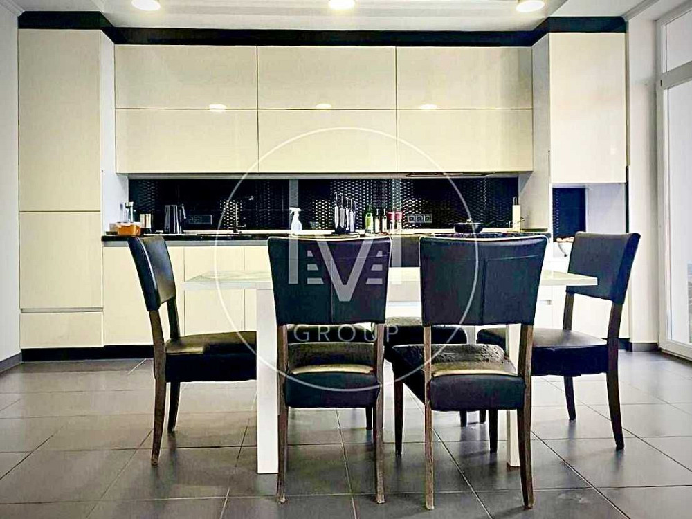 2 кім кв з ремонтом в центрі Києва, без %, Е-ОСЕЛЯ, вул Солом'янська Киев - изображение 1