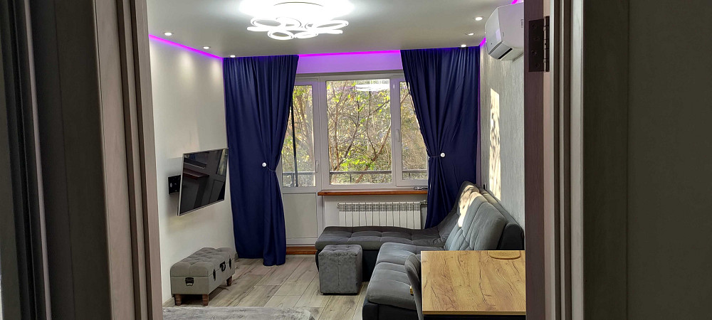 Простора однокімнатна квартира в центрі (6-та Слобідська) Миколаїв - зображення 1