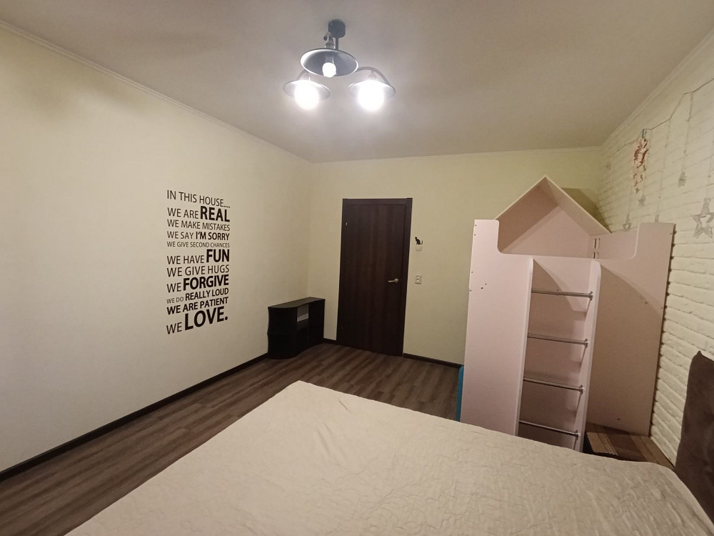 Крістер Град, Данченка Сергія,5 Київ - зображення 4