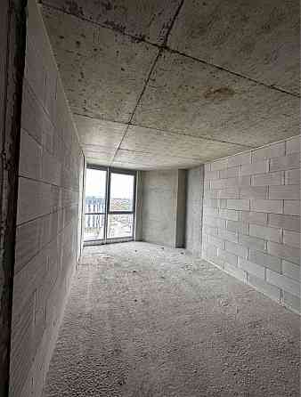 1 кімнатна квартира ЖК Паркова Алея 43 кв можна робити ремонт Старий Косів