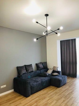 Дизайнерська "Loft" з панорамою, біля озера. 1к 45м2 в новобудові! Rivne - photo 4