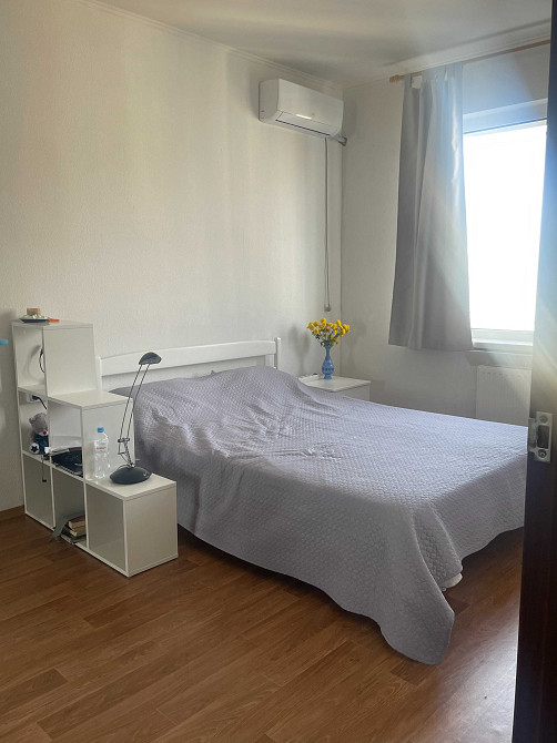 Бориса Гмирі 6, метро Позняки, однокімнатна, євроремонт. Київ - зображення 1