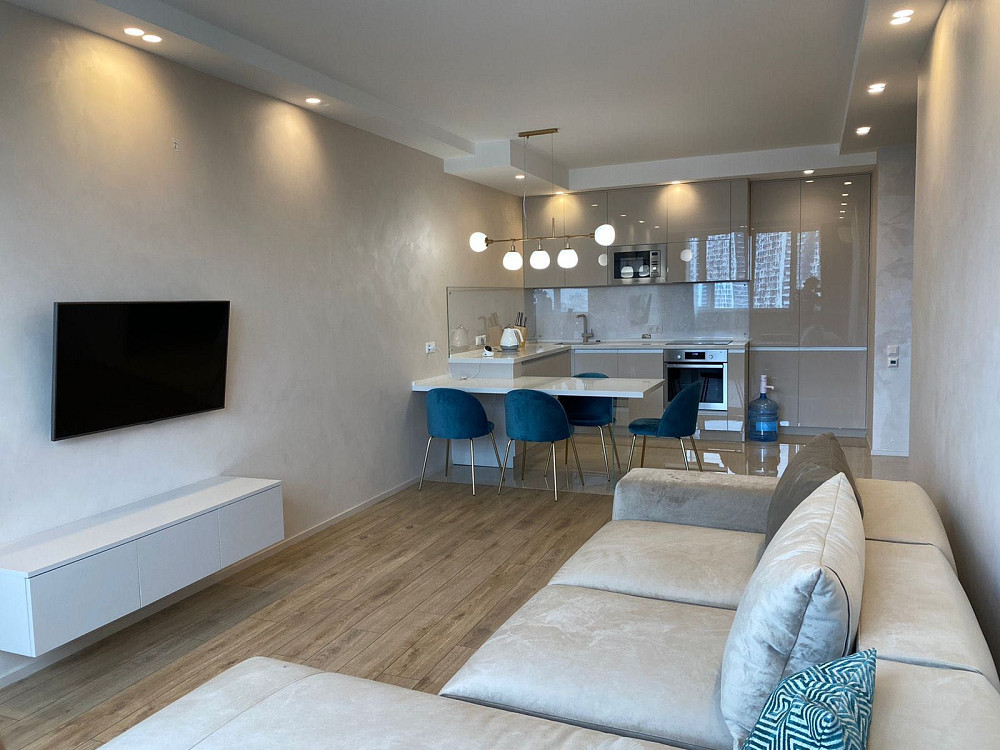 Продаж квартири 80 кв. м на просп. Берестейський 5Б Київ - зображення 1