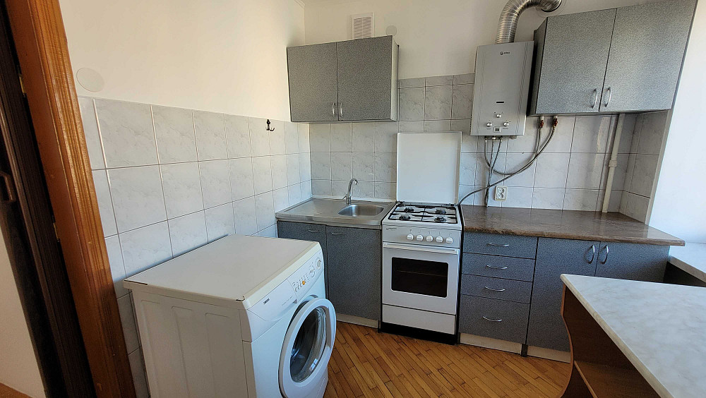 Продаю 2-кімнатну квартиру в центрі Івано-Франківська! ТЕРМІНОВО. Івано-Франківськ - зображення 1