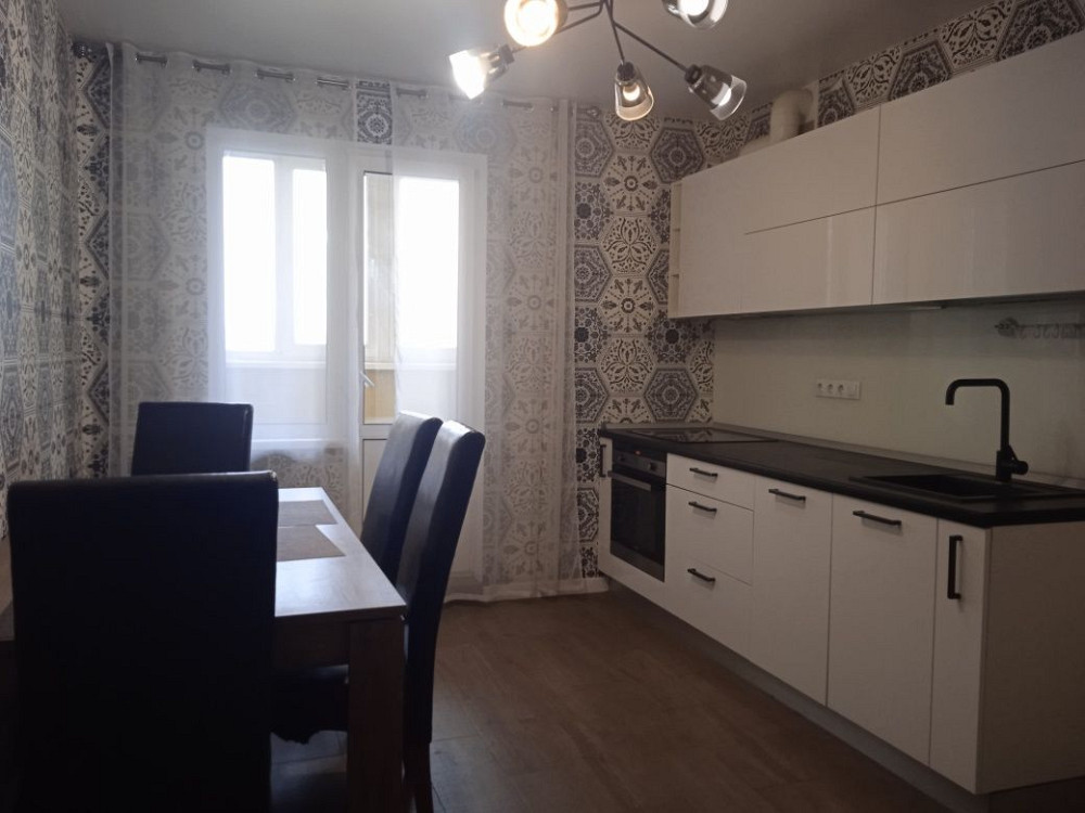 Без комісії продам квартиру у новому будинку з ремонтом. Киев - изображение 1