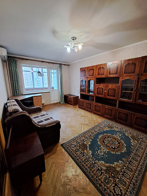 Бажана  9 б,  м.Вирлиця-3 хвилини Киев - изображение 4