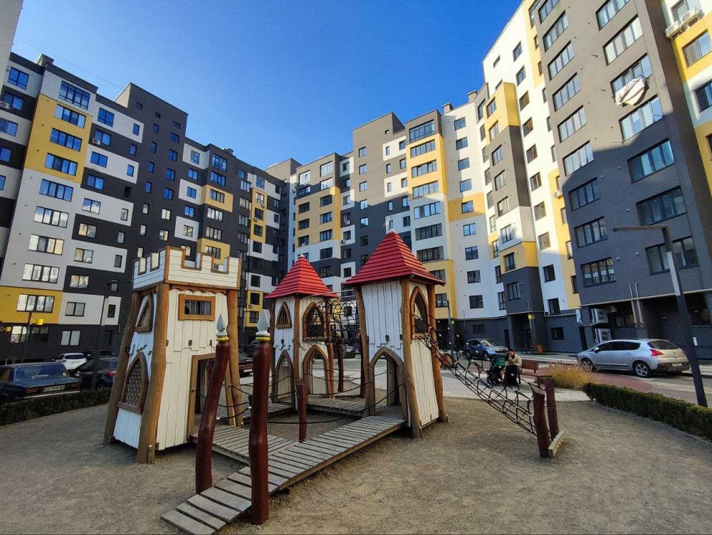 Терміново продам 3-кімнатну квартиру неподалік озера! ЄОселя! Івано-Франківськ - зображення 1