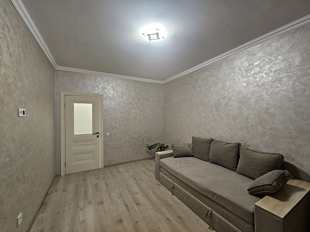 Здається 1 кімнатна біля ТРЦ" Токіо".Світло не вимиквють!!! Ужгород - зображення 6