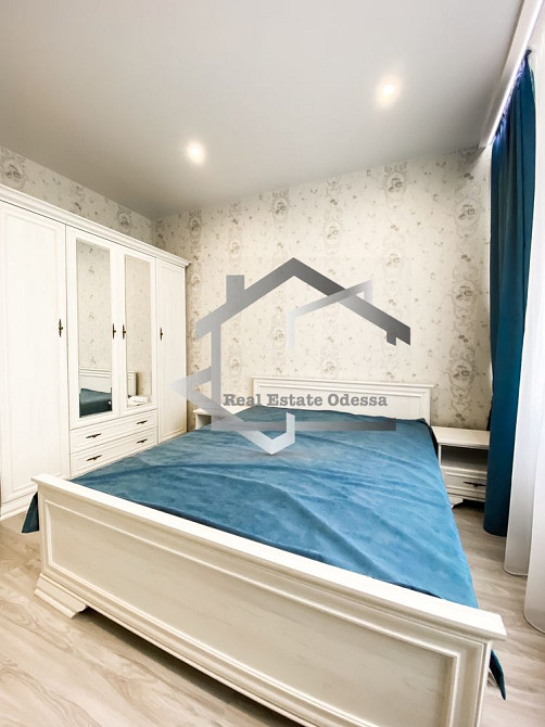 Аренда 45 Жемчужина евродвушка ул Каманина Аркадия есть паркинг Одесса - изображение 1