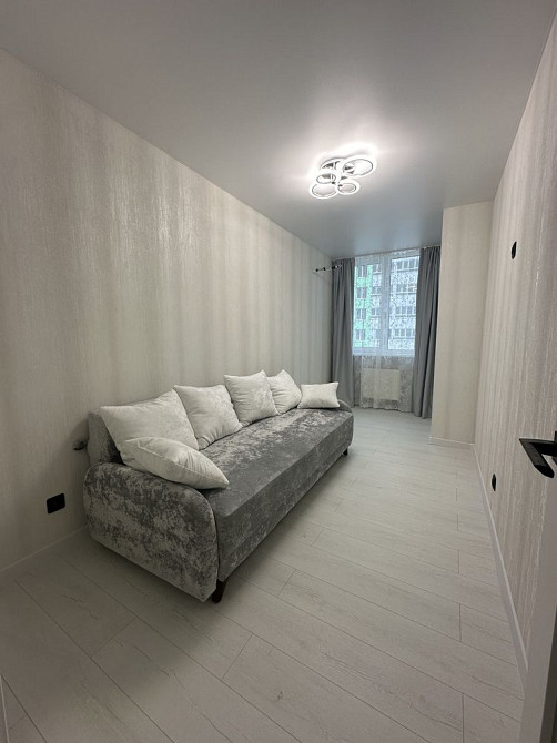 Продам свою 1но кімнатну квартиру, жк Атлант на Київській Бровары - изображение 6