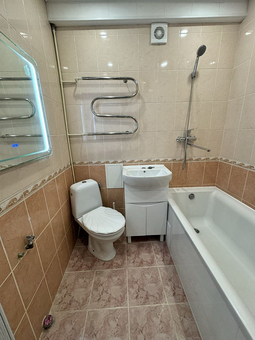 3 кімнатна квартира на Проспекті, р-н Спорттовари Черновцы - изображение 5