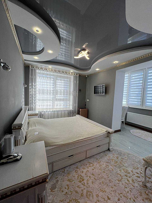 2-к. квартира з вишуканим дизайнерським ремонтом за вул. Слобідська Івано-Франківськ - зображення 2