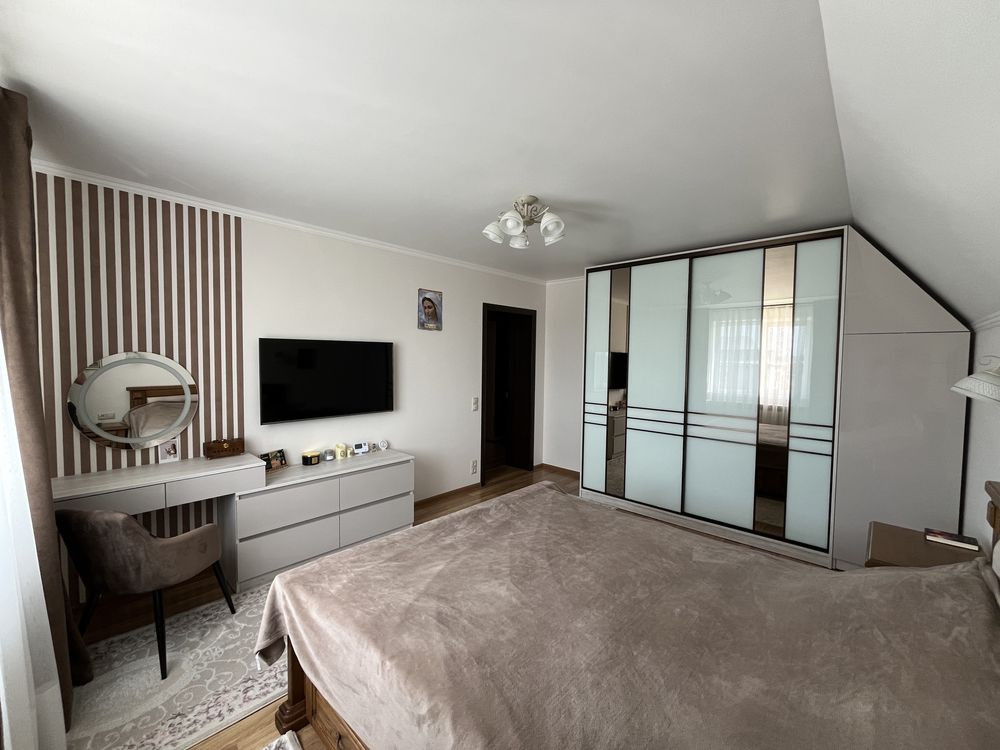 Продається простора 4-к квартира 109м2 Івано-Франківськ - зображення 1