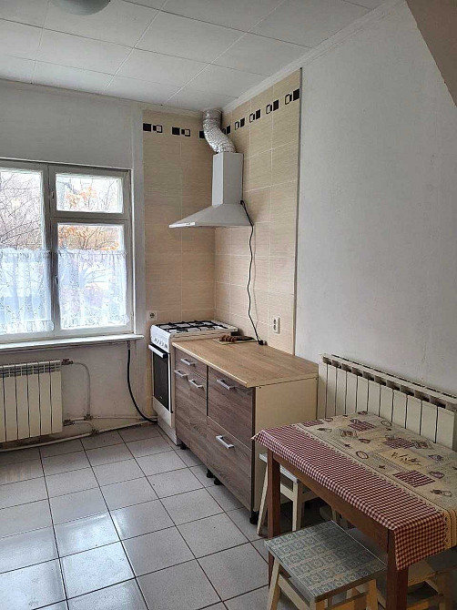 Оренда трикімнатна квартира в приватному буд+ ВЛАСНИЙ вхід, Лук'янівка Киев - изображение 2