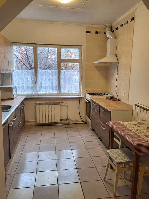 Оренда трикімнатна квартира в приватному буд+ ВЛАСНИЙ вхід, Лук'янівка Киев - изображение 1