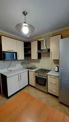 2к в х/с  2 ЭТАЖ  ГАЗ Демеевская, 5 м Голосеевская - 5 мин пешком! Киев - изображение 1