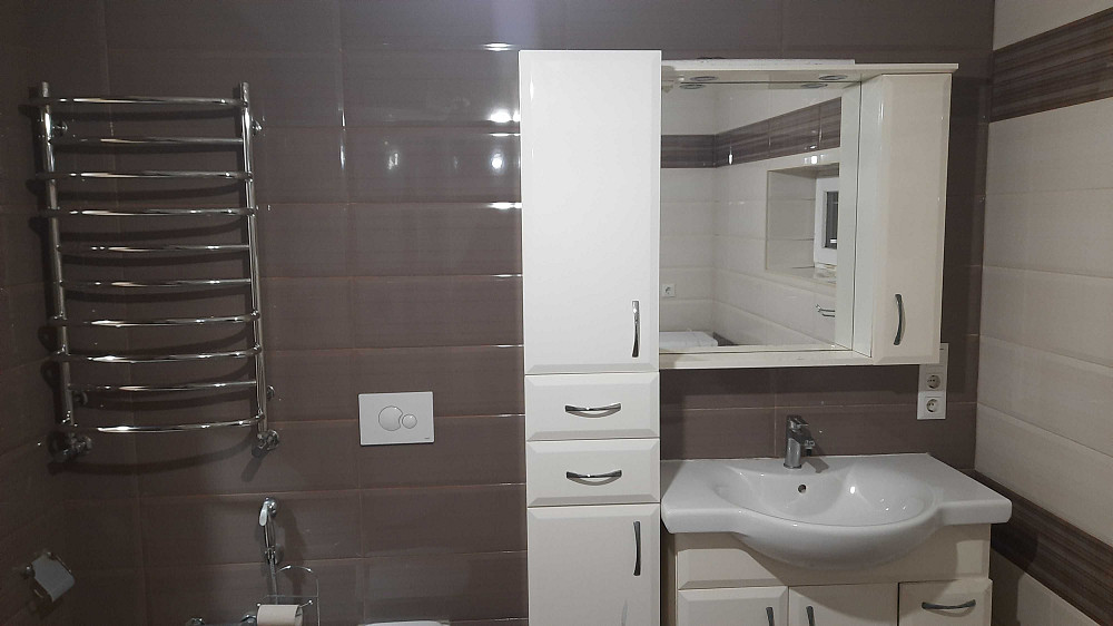 Довгострокова оренда 3к квартири, 124 м.кв., Підгірці ЖК Бірюза Подгорцы - изображение 3