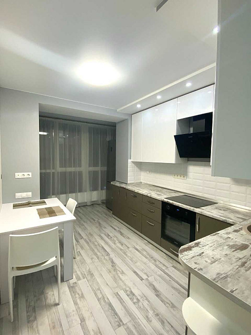 Оренда красивої та просторої квартири. ЖК "Континент" Буча - зображення 4