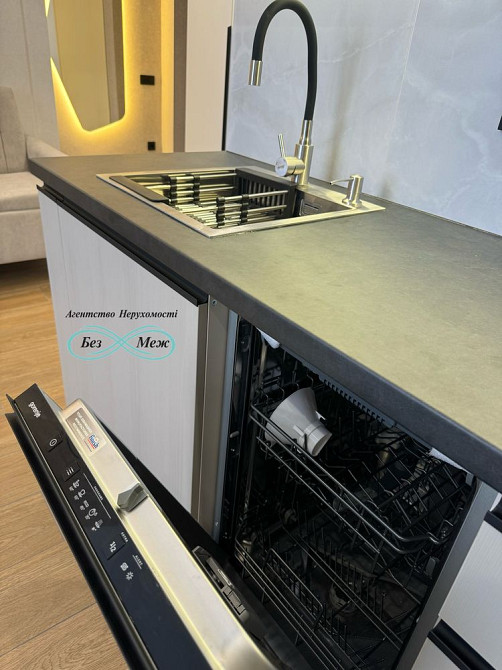 Нова міні 2к з терасою vip квартира Софія Резиденс Софіївська Борщагівка - зображення 6